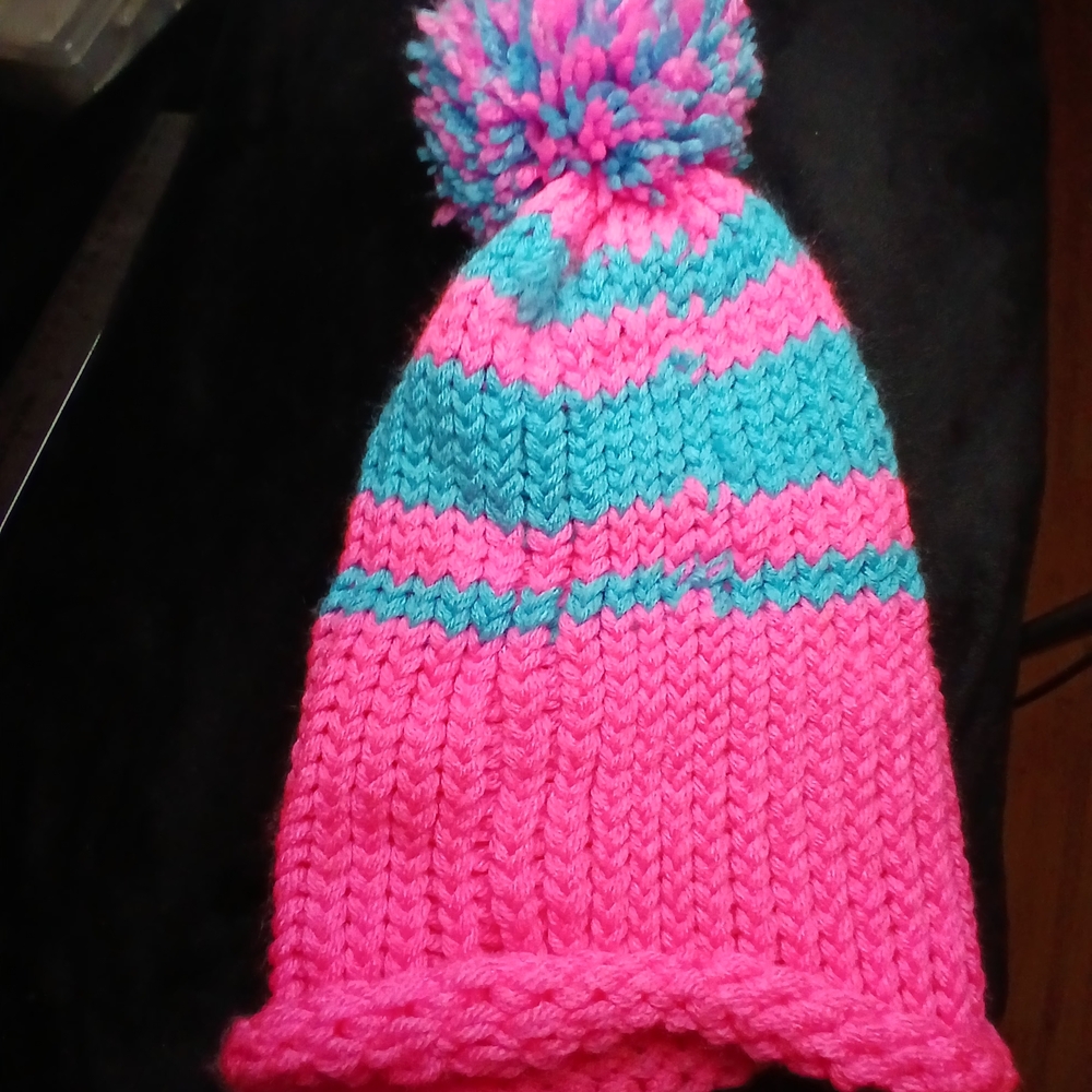 5$ NWOT Handmade Crochet Pink Blue Knit Pom-Pom Beanie ski winter Large Outdoors